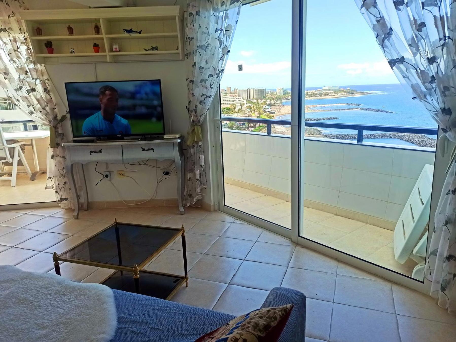 Cozy Apartment In The Center Of Costa Adeje On The 1St Coastline المظهر الخارجي الصورة